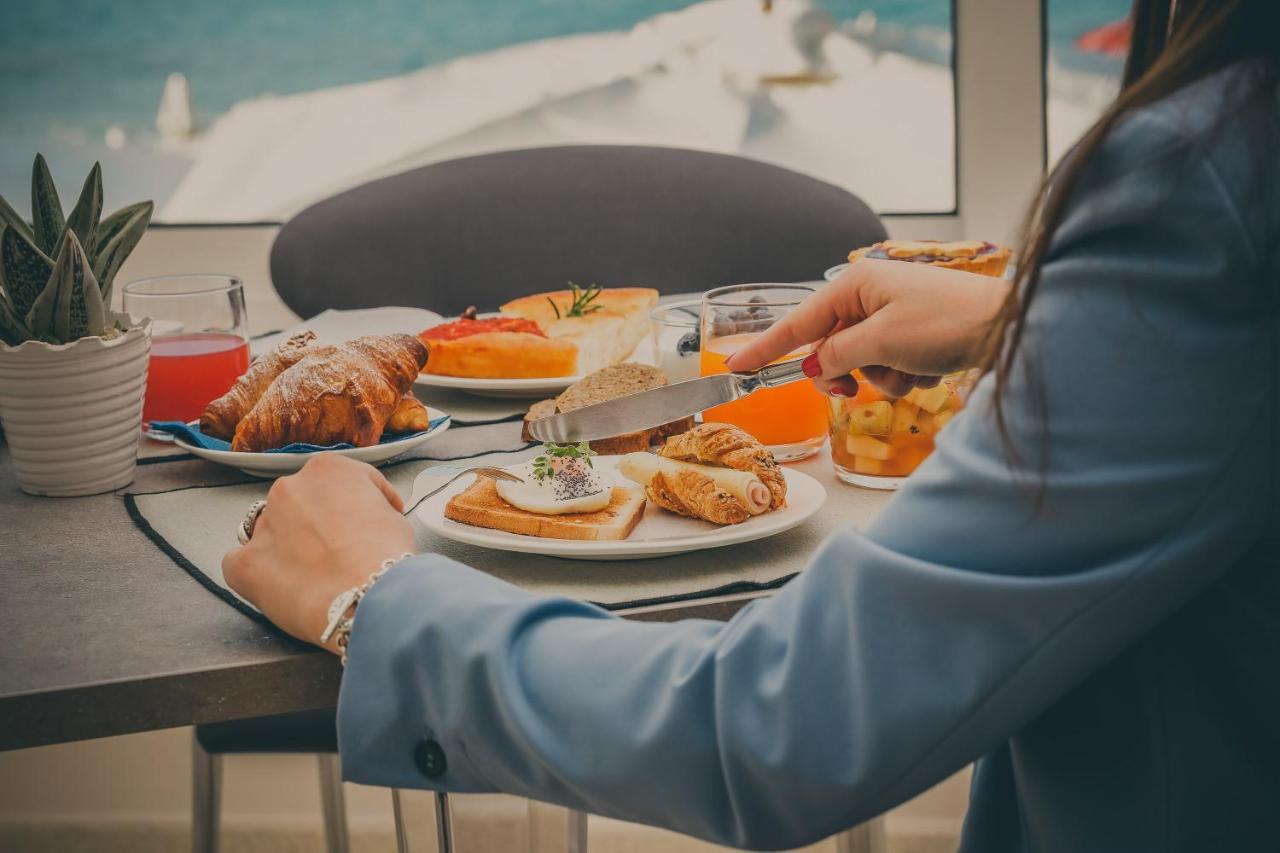 Hotel Albatros ヴァリゴッティ エクステリア 写真